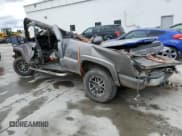 ✅ 2007 GMC Sierra 2500HD SLE1 • VIN: 1GTHK29D87E178475 • Лот: 56708085. Опубликован ранее на Copart с пробегом Не указан. Бесплатный доступ к архиву аукционных продаж из США и подробный отчёт об истории автомобиля на DreamBid. Изображение 2.