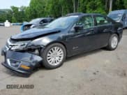 ✅ 2010 Ford Fusion Hybrid • VIN: 3FADP0L39AR132720 • Lot: 60750315. Listed on Copart with 120,264 mi. Free auction sales archive from the USA and detailed vehicle history report at DreamBid. Image 1.