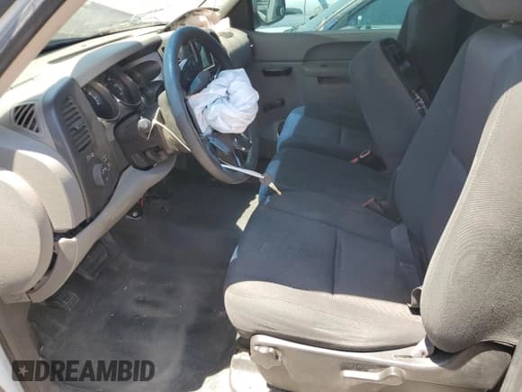 ✅ 2013 Chevrolet Silverado 1500 • VIN: 1GC0CV80DF109292 • Лот: 67983275. Опубликован ранее на Copart с пробегом 349 847 миль. Бесплатный доступ к архиву аукционных продаж из США и подробный отчёт об истории автомобиля на DreamBid. Изображение 7.