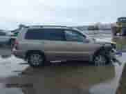 2004 Toyota Highlander с VIN JTEGD21A740103620, выставлен на аукционе IAAI как лот 42477405 с пробегом 158 048 миль миль и . История ставок и продаж доступна на DreamBid. Изображение 13.