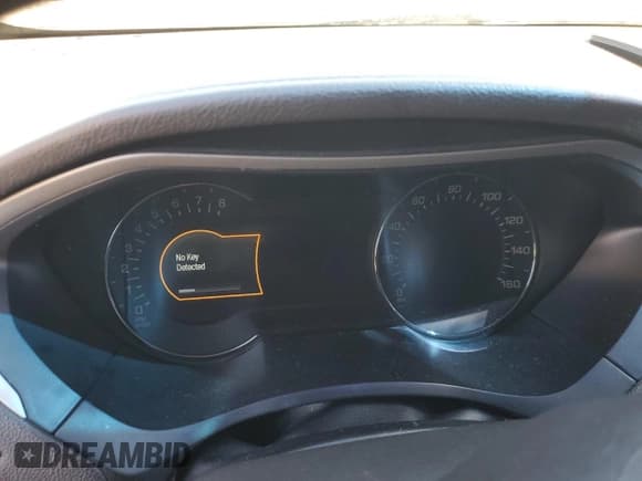 ✅ 2014 Lincoln MKZ • VIN: 3LN6L2G97ER815798 • Lot: 89470085. Wystawiony na Copart z przebiegiem Nie podano. Bezpłatny archiwum sprzedaży aukcyjnych z USA i szczegółowy raport historii pojazdu na DreamBid. Zdjęcie 9.