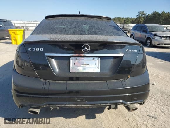 ✅ 2013 Mercedes-Benz C 300 Sport • VIN: WDDGF8AB2DG123135 • Lot: 93412835. Listed on Copart with 143,327 mi. Free auction sales archive from the USA and detailed vehicle history report at DreamBid. Image 6.