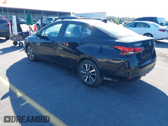 ✅ 2021 Nissan Versa SV • VIN: 3N1CN8EV7ML864900 • Lot: 43636220. Listed on IAAI with 126,110 mi. Free auction sales archive from the USA and detailed vehicle history report at DreamBid. Image 3.