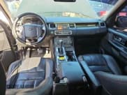 ✅ 2012 Land Rover Range Rover Sport HSE • VIN: SALSF2D41CA726733 • Лот: 43197725. Опубликован ранее на Copart с пробегом 258 935 миль. Бесплатный доступ к архиву аукционных продаж из США и подробный отчёт об истории автомобиля на DreamBid. Изображение 9.