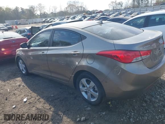 ✅ 2013 Hyundai Elantra GLS • VIN: 5NPDH4AE9DH445213 • Lot: 41818709. Listed on IAAI with 149,985 mi. Free auction sales archive from the USA and detailed vehicle history report at DreamBid. Image 14.