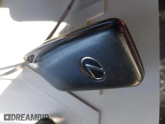 ✅ 2019 Lexus IS 300 • VIN: JTHC81D25K5034043 • Lot: 42113844. Listed on IAAI with 96,421 mi. Free auction sales archive from the USA and detailed vehicle history report at DreamBid. Image 11.