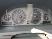 ✅ 2003 Volvo V70 • VIN: YV1SJ59H531294032 • Lot: 50104345. Listed on Copart with 135,159 mi. Free auction sales archive from the USA and detailed vehicle history report at DreamBid. Image 9.