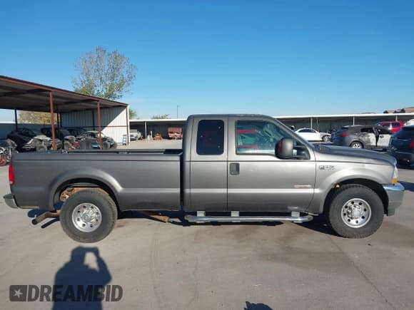 ✅ 2004 Ford F-250 XL • VIN: 1FTNX20P44EB47313 • Лот: 43657063. Опубликован ранее на IAAI с пробегом 372 936 миль. Бесплатный доступ к архиву аукционных продаж из США и подробный отчёт об истории автомобиля на DreamBid. Изображение 13.
