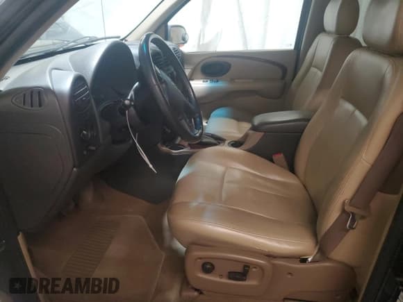 ✅ 2004 Oldsmobile Bravada • VIN: 1GHDT13S642129165 • Lot: 55032875. Wystawiony na Copart z przebiegiem 125 321 mil. Bezpłatny archiwum sprzedaży aukcyjnych z USA i szczegółowy raport historii pojazdu na DreamBid. Zdjęcie 7.