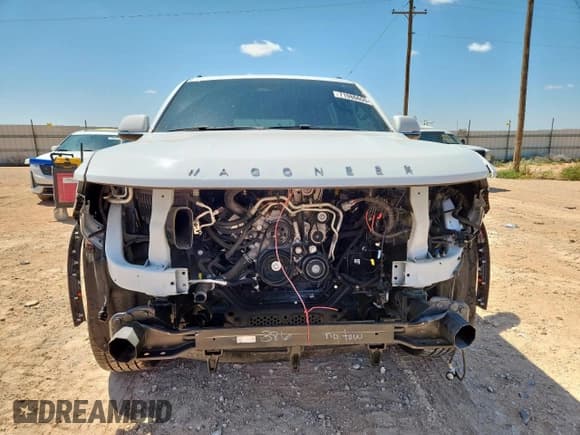 ✅ 2022 Jeep Wagoneer Series II • VIN: 1C4SJVBT9NS164448 • Lot: 71086655. Wystawiony na Copart z przebiegiem 49 846 mil. Bezpłatny archiwum sprzedaży aukcyjnych z USA i szczegółowy raport historii pojazdu na DreamBid. Zdjęcie 5.