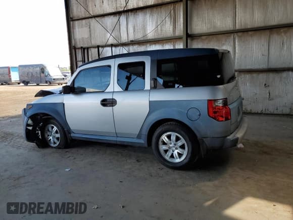 ✅ 2006 Honda Element EX • VIN: 5J6YH186X6L007825 • Лот: 81648745. Опубликован ранее на Copart с пробегом Не указан. Бесплатный доступ к архиву аукционных продаж из США и подробный отчёт об истории автомобиля на DreamBid. Изображение 2.