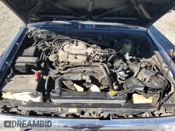 ✅ 1994 Toyota 4Runner • VIN: JT3VN39W9R0150237 • Лот: 80754895. Опубликован ранее на Copart с пробегом 154 500 миль. Бесплатный доступ к архиву аукционных продаж из США и подробный отчёт об истории автомобиля на DreamBid. Изображение 12.