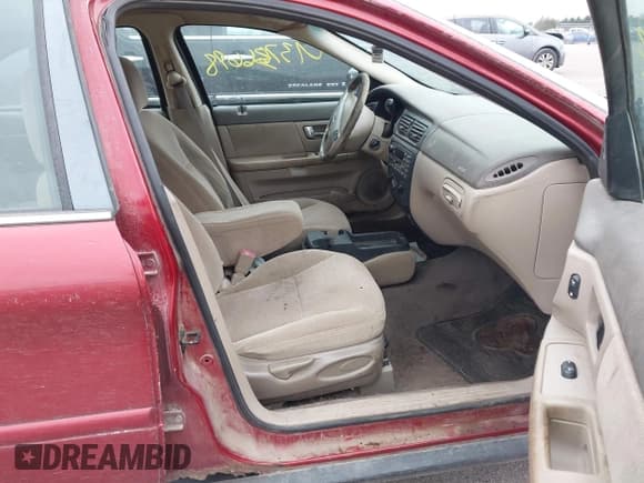 ✅ 2000 Ford Taurus SE • VIN: 1FAFP58S2YG147339 • Лот: 43736698. Опубликован ранее на IAAI с пробегом 253 015 миль. Бесплатный доступ к архиву аукционных продаж из США и подробный отчёт об истории автомобиля на DreamBid. Изображение 5.