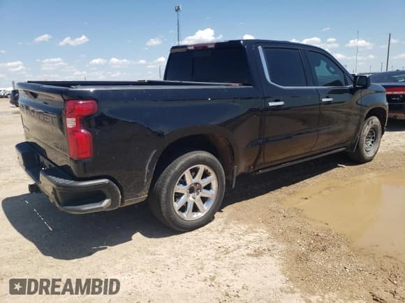 ✅ 2021 Chevrolet Silverado 1500 High Country • VIN: 3GCUYHELXMG103973 • Lot: 60476314. Wystawiony na Copart z przebiegiem 67 378 mil. Bezpłatny archiwum sprzedaży aukcyjnych z USA i szczegółowy raport historii pojazdu na DreamBid. Zdjęcie 3.