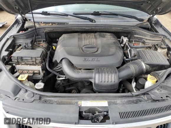 ✅ 2011 Jeep Grand Cherokee Laredo • VIN: 1J4RR4GG1BC734682 • Lot: 60708395. Listed on Copart with 188,670 mi. Free auction sales archive from the USA and detailed vehicle history report at DreamBid. Image 12.