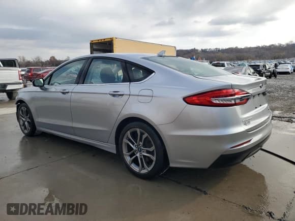 ✅ 2020 Ford Fusion SEL • VIN: 3FA6P0CD8LR165874 • Лот: 92200105. Опубликован ранее на Copart с пробегом 56 759 миль. Бесплатный доступ к архиву аукционных продаж из США и подробный отчёт об истории автомобиля на DreamBid. Изображение 2.