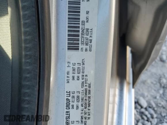 ✅ 2010 Dodge Avenger R/T • VIN: 1B3CC5FB5AN211839 • Лот: 75762604. Опубликован ранее на Copart с пробегом 148 496 миль. Бесплатный доступ к архиву аукционных продаж из США и подробный отчёт об истории автомобиля на DreamBid. Изображение 14.