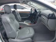 ✅ 2007 Mercedes-Benz CLK 550 • VIN: WDBTK72F87T076297 • Lot: 42353942. Wystawiony na IAAI z przebiegiem 117 815 mil. Bezpłatny archiwum sprzedaży aukcyjnych z USA i szczegółowy raport historii pojazdu na DreamBid. Zdjęcie 5.