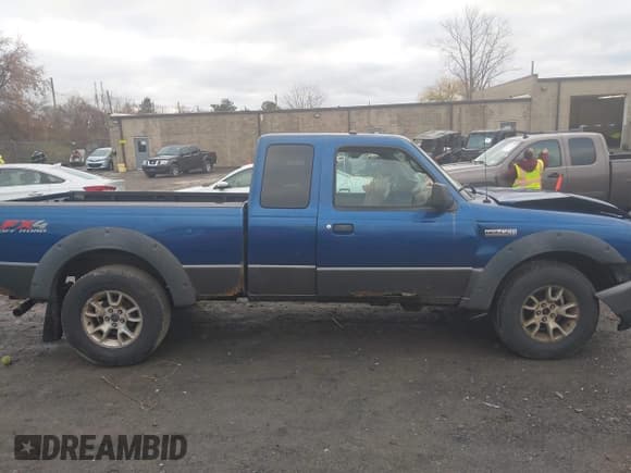 ✅ 2008 Ford Ranger XLT • VIN: 1FTZR45E88PA72964 • Lot: 43771885. Wystawiony na IAAI z przebiegiem 112 879 mil. Bezpłatny archiwum sprzedaży aukcyjnych z USA i szczegółowy raport historii pojazdu na DreamBid. Zdjęcie 13.