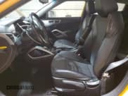 ✅ 2013 Hyundai Veloster w/Black Int • VIN: KMHTC6AD9DU171008 • Лот: 76938154. Опубликован ранее на Copart с пробегом 110 985 миль. Бесплатный доступ к архиву аукционных продаж из США и подробный отчёт об истории автомобиля на DreamBid. Изображение 7.