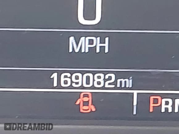 ✅ 2015 Chevrolet Suburban LT • VIN: 1GNSCJKCXFR700715 • Lot: 42748716. Wystawiony na IAAI z przebiegiem 169 082 mil. Bezpłatny archiwum sprzedaży aukcyjnych z USA i szczegółowy raport historii pojazdu na DreamBid. Zdjęcie 16.