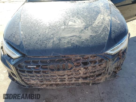 ✅ 2022 Audi A8 • VIN: WAULDAF86NN009197 • Lot: 79396444. Wystawiony na Copart z przebiegiem 29 637 mil. Bezpłatny archiwum sprzedaży aukcyjnych z USA i szczegółowy raport historii pojazdu na DreamBid. Zdjęcie 12.