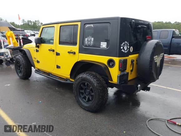 ✅ 2008 Jeep Wrangler Unlimited X • VIN: 1J8GA39108L605874 • Lot: 42885019. Wystawiony na IAAI z przebiegiem 167 693 mil. Bezpłatny archiwum sprzedaży aukcyjnych z USA i szczegółowy raport historii pojazdu na DreamBid. Zdjęcie 3.