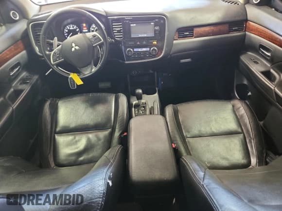 ✅ 2014 Mitsubishi Outlander GT • VIN: JA4JZ4AX5EZ004572 • Lot: 90125325. Listed on Copart with 204,650 mi. Free auction sales archive from the USA and detailed vehicle history report at DreamBid. Image 8.