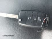 ✅ 2017 Kia Sorento LX • VIN: 5XYPGDA38HG271503 • Lot: 42925829. Listed on IAAI with 116,970 mi. Free auction sales archive from the USA and detailed vehicle history report at DreamBid. Image 11.