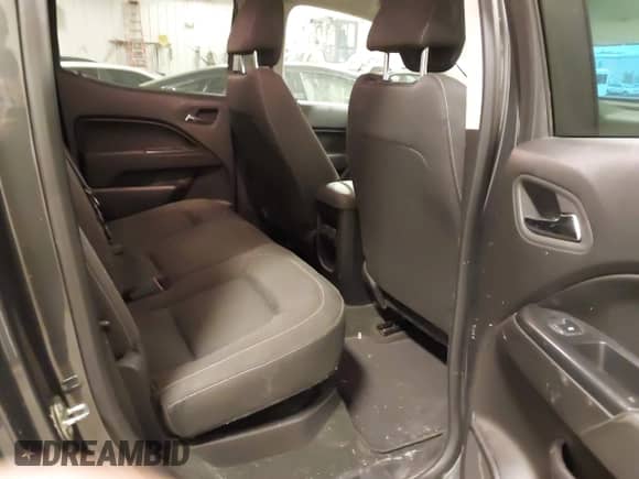 2016 Chevrolet Colorado 4WD LT z VIN 1GCPTCE16G1202239, wystawiony jako IAAI lot #43579703 z przebiegiem 213 251 mil mil oraz . Historia ofert i sprzedaży dostępna na DreamBid. Obrazek 8.