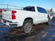 ✅ 2020 Chevrolet Silverado 1500 RST • VIN: 3GCUYEEL0LG438818 • Lot: 40846782. Wystawiony na IAAI z przebiegiem 108 018 mil. Bezpłatny archiwum sprzedaży aukcyjnych z USA i szczegółowy raport historii pojazdu na DreamBid. Zdjęcie 4.