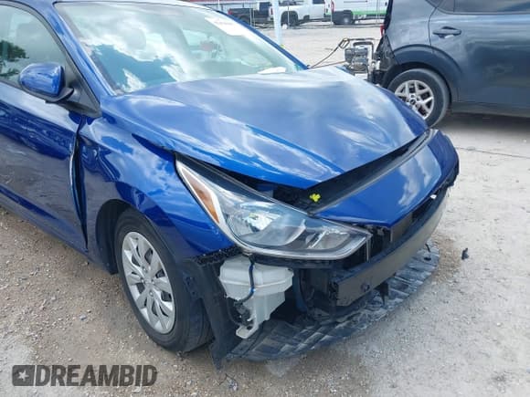 ✅ 2021 Hyundai Accent SEL • VIN: 3KPC24A63ME131292 • Lot: 42430407. Listed on IAAI with 60,946 mi. Free auction sales archive from the USA and detailed vehicle history report at DreamBid. Image 17.