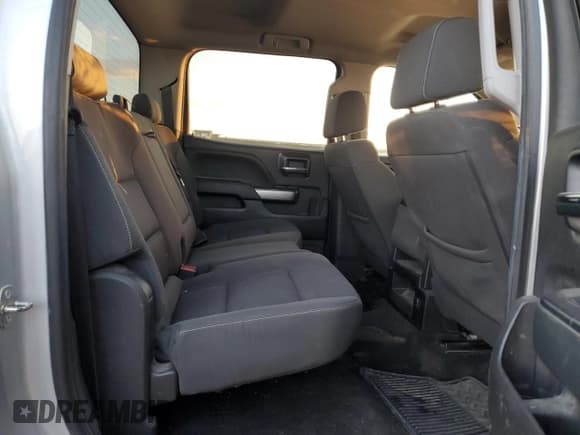 ✅ 2018 Chevrolet Silverado 1500 LT • VIN: 3GCUKREC6JG425562 • Лот: 82734105. Опубликован ранее на Copart с пробегом 143 221 миль. Бесплатный доступ к архиву аукционных продаж из США и подробный отчёт об истории автомобиля на DreamBid. Изображение 10.