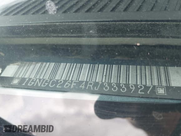 ✅ 1994 Chevrolet Suburban • VIN: 1GNGC26F4RJ333927 • Lot: 43684845. Wystawiony na IAAI z przebiegiem 157 119 mil. Bezpłatny archiwum sprzedaży aukcyjnych z USA i szczegółowy raport historii pojazdu na DreamBid. Zdjęcie 9.