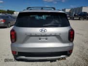 ✅ 2022 Hyundai Palisade SEL • VIN: KM8R44HE3NU380272 • Лот: 82915654. Опубликован ранее на Copart с пробегом 12 021 миль. Бесплатный доступ к архиву аукционных продаж из США и подробный отчёт об истории автомобиля на DreamBid. Изображение 6.