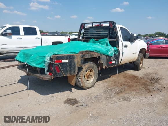 ✅ 2007 Chevrolet Silverado 2500HD 1LT • VIN: 1GCHK24K77E511724 • Лот: 43221523. Опубликован ранее на IAAI с пробегом Не указан. Бесплатный доступ к архиву аукционных продаж из США и подробный отчёт об истории автомобиля на DreamBid. Изображение 4.