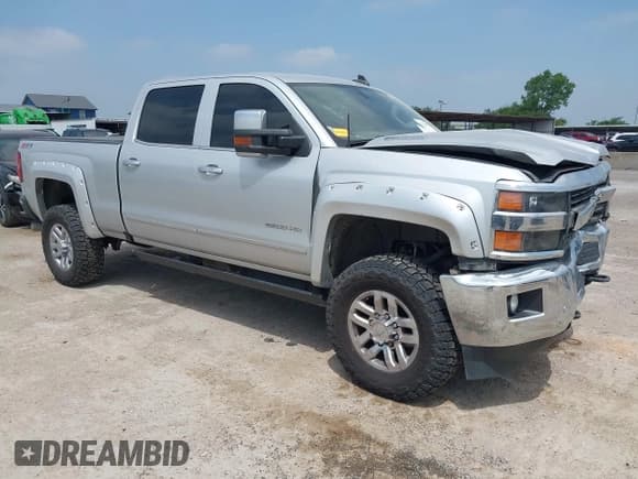 ✅ 2016 Chevrolet Silverado 2500HD LTZ • VIN: 1GC1KWE84GF116471 • Lot: 42320881. Listed on IAAI with 240,834 mi. Free auction sales archive from the USA and detailed vehicle history report at DreamBid. Image 1.