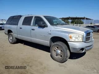 ✅ 2007 Dodge 1500 SLT • VIN: 3D7KS19D07G731926 • Лот: 72220424. Опубликован ранее на Copart с пробегом 208 968 миль. Бесплатный доступ к архиву аукционных продаж из США и подробный отчёт об истории автомобиля на DreamBid. Изображение 4.