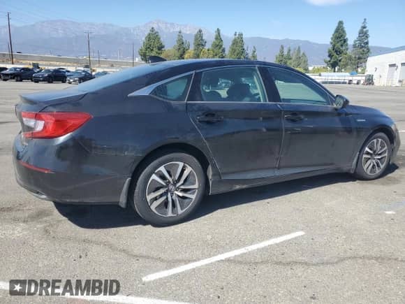 2018 Honda Accord with VIN 1HGCV3F14JA012245, listed as a Copart auction lot 81989835 with 137,009 mi miles and Salvage title. Bid and sale history available at DreamBid. Image 3.