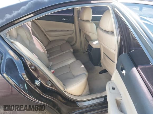 ✅ 2012 Nissan Maxima SV • VIN: 1N4AA5AP6CC806864 • Lot: 43411216. Wystawiony na IAAI z przebiegiem 144 406 mil. Bezpłatny archiwum sprzedaży aukcyjnych z USA i szczegółowy raport historii pojazdu na DreamBid. Zdjęcie 8.