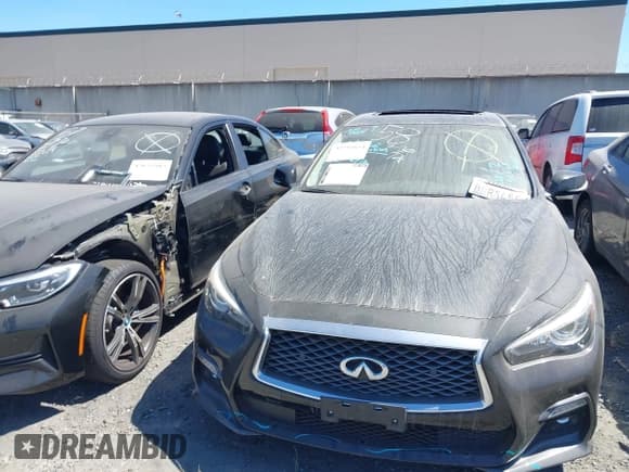 ✅ 2020 Infiniti Q50 Luxe • VIN: JN1EV7AP4LM200388 • Lot: 42595654. Listed on IAAI with 38,366 mi. Free auction sales archive from the USA and detailed vehicle history report at DreamBid. Image 13.