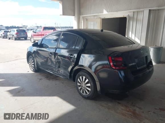 ✅ 2007 Nissan Sentra S • VIN: 3N1AB61E57L613467 • Lot: 43642126. Listed on IAAI with 185,562 mi. Free auction sales archive from the USA and detailed vehicle history report at DreamBid. Image 3.