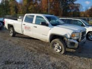 ✅ 2015 GMC Sierra 2500HD • VIN: 1GT11XEG8FF573573 • Lot: 43579173. Listed on IAAI with 213,653 mi. Free auction sales archive from the USA and detailed vehicle history report at DreamBid. Image 1.