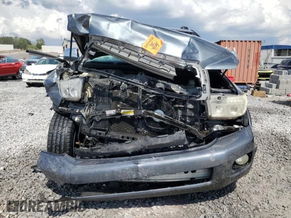 ✅ 2008 Toyota Sequoia Limited • VIN: 5TDZY68A78S004216 • Лот: 68688055. Опубликован ранее на Copart с пробегом 257 652 миль. Бесплатный доступ к архиву аукционных продаж из США и подробный отчёт об истории автомобиля на DreamBid. Изображение 5.