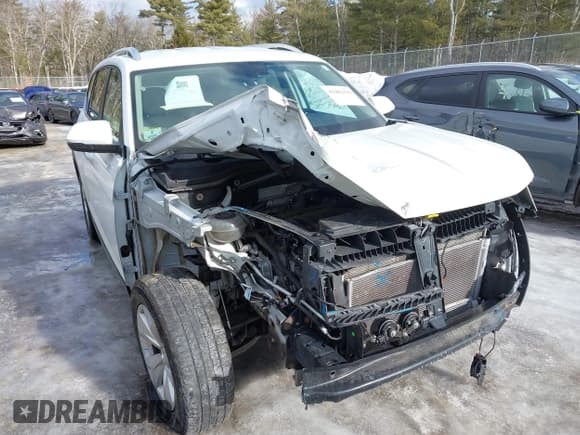 ✅ 2019 Volkswagen Atlas SE • VIN: 1V2LR2CA7KC602431 • Lot: 41462436. Listed on IAAI with 66,186 mi. Free auction sales archive from the USA and detailed vehicle history report at DreamBid. Image 6.