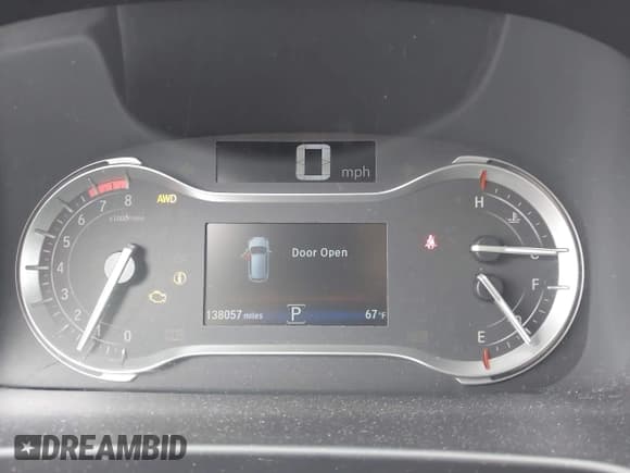 ✅ 2018 Honda Pilot Elite • VIN: 5FNYF6H02JB039393 • Lot: 43207698. Wystawiony na IAAI z przebiegiem 138 057 mil. Bezpłatny archiwum sprzedaży aukcyjnych z USA i szczegółowy raport historii pojazdu na DreamBid. Zdjęcie 7.