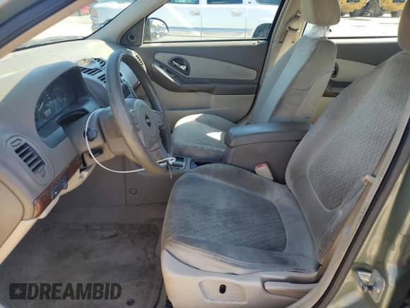 ✅ 2004 Chevrolet Malibu • VIN: 1G1ZS52F74F219517 • Lot: 72332154. Wystawiony na Copart z przebiegiem Nie podano mil. Skorzystaj z bezpłatnego archiwum sprzedaży aukcyjnych z USA i zobacz szczegółowy raport historii pojazdu na DreamBid. Zdjęcie 7.