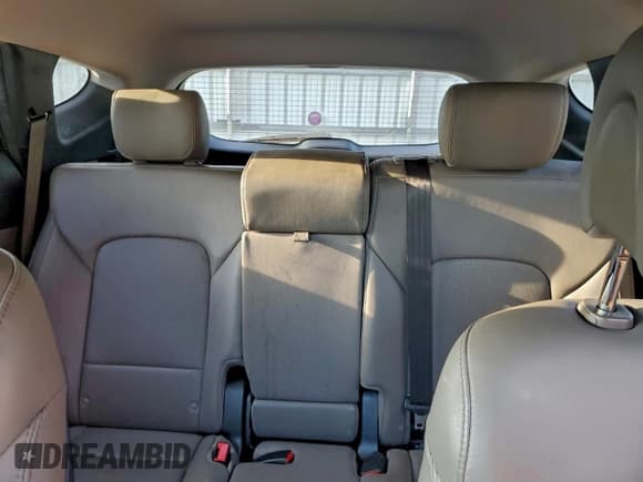 ✅ 2017 Hyundai Santa Fe 2.4L • VIN: 5NMZU3LB7HH036564 • Lot: 94160595. Listed on Copart with 140,723 mi. Free auction sales archive from the USA and detailed vehicle history report at DreamBid. Image 10.