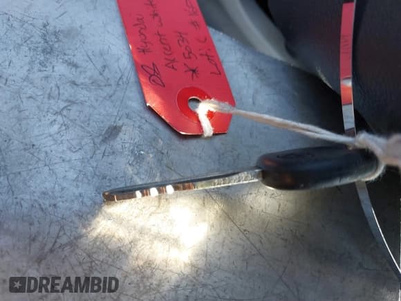 ✅ 2008 Hyundai Accent GLS • VIN: KMHCN46C88U185034 • Лот: 41220267. Опубликован ранее на IAAI с пробегом 247 174 миль. Бесплатный доступ к архиву аукционных продаж из США и подробный отчёт об истории автомобиля на DreamBid. Изображение 11.