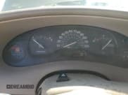 ✅ 2002 Buick Century Custom • VIN: 2G4WS52J521235522 • Лот: 81517075. Опубликован ранее на Copart с пробегом Не указан. Бесплатный доступ к архиву аукционных продаж из США и подробный отчёт об истории автомобиля на DreamBid. Изображение 9.